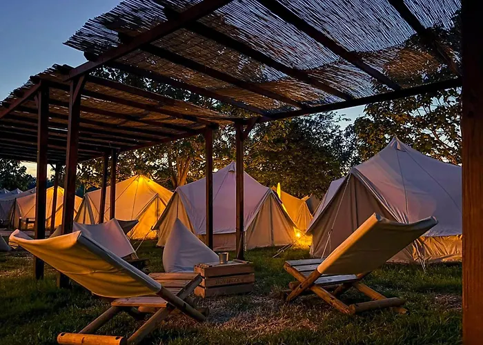 Kampaoh Glamping